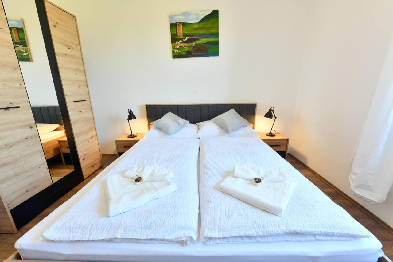 Wildernest Holiday Home ラコヴィツァ エクステリア 写真